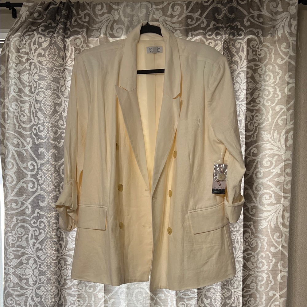 Sofia Jeans By Sofia Vergara Elegant Cream Double-Breasted Women's Blazer